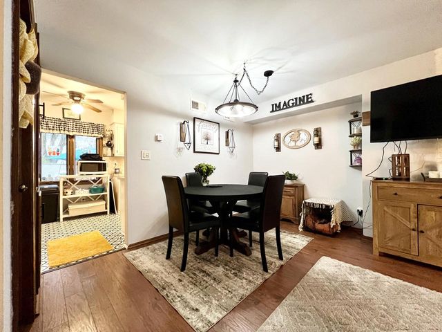 5725 Euclid AVENUE, Milwaukee, WI 53219