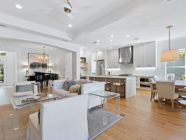 12129 THORNHILL COURT, Lakewood Ranch, FL 34202