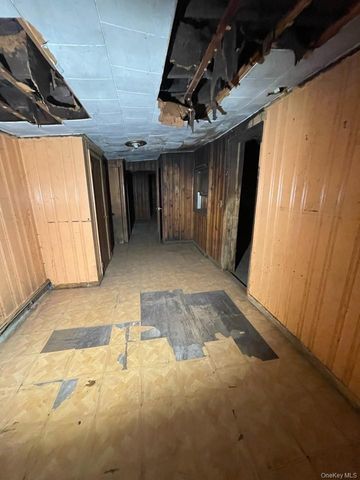 34 Peach Street, Central Islip, NY 11722