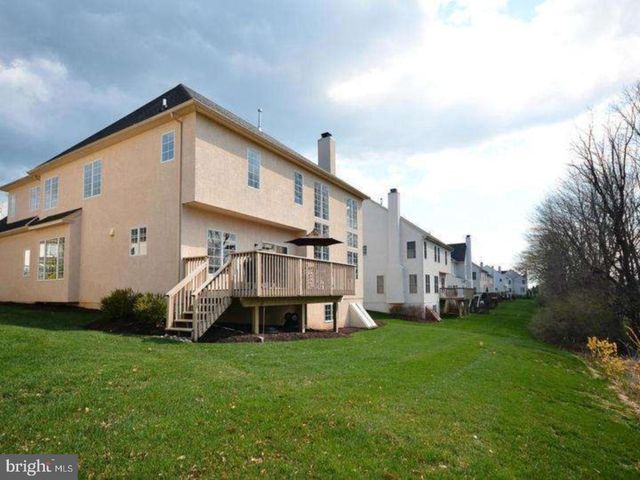 310 WAYNEBROOK DR, Chester Springs, PA 19425