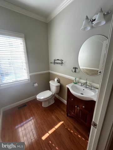 310 WAYNEBROOK DR, Chester Springs, PA 19425