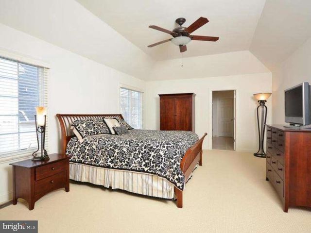 310 WAYNEBROOK DR, Chester Springs, PA 19425