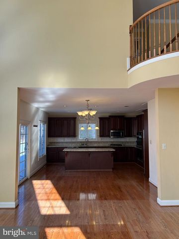 310 WAYNEBROOK DR, Chester Springs, PA 19425