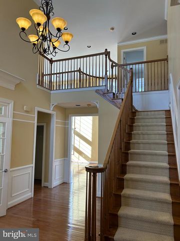 310 WAYNEBROOK DR, Chester Springs, PA 19425