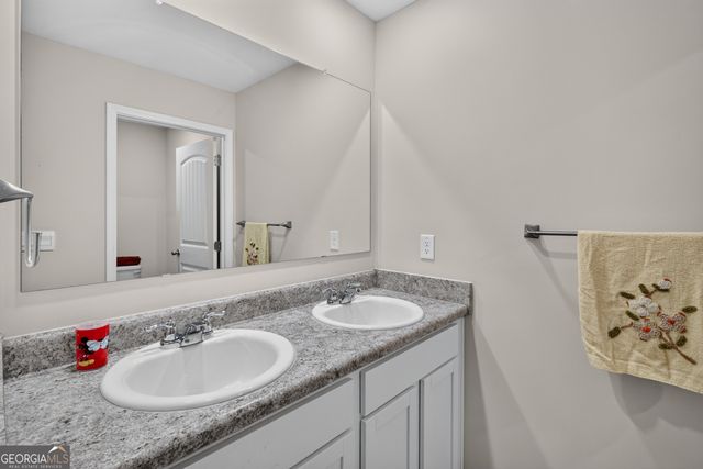 359 Walnut Grove way, Pendergrass, GA 30567