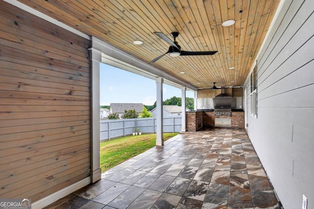 359 Walnut Grove way, Pendergrass, GA 30567