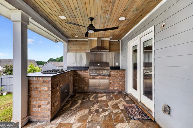 359 Walnut Grove way, Pendergrass, GA 30567
