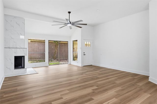 7315 Puerta Vallarta Drive, Houston, TX 77083