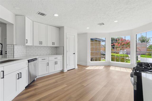 7315 Puerta Vallarta Drive, Houston, TX 77083