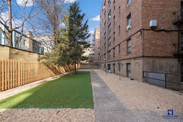282 E 35th Street 1E, Brooklyn, NY 11203