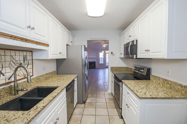 35 Charlestowne Drive, Augusta, GA 30907