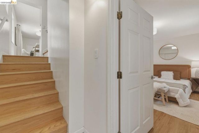 1116 E 20Th St, Oakland, CA 94606