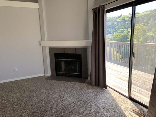 619 Edwards Street, Crockett, CA 94525