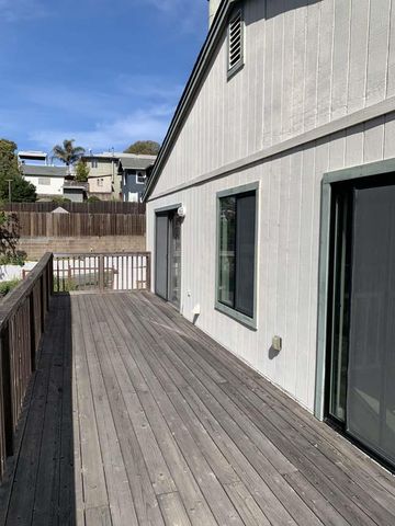 619 Edwards Street, Crockett, CA 94525