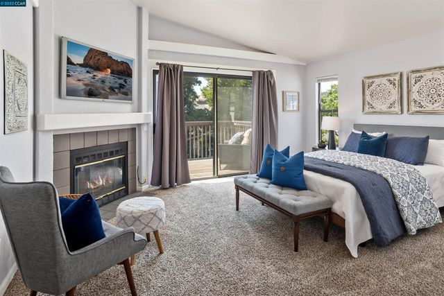 619 Edwards Street, Crockett, CA 94525