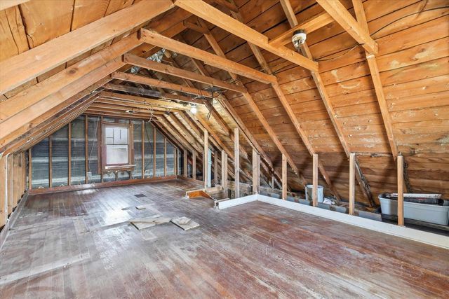 131 MCKINLEY STREET, Two Rivers, WI 54241