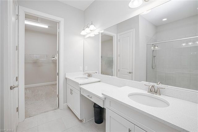 19717 Estero Pointe LN, Fort Myers, FL 33908