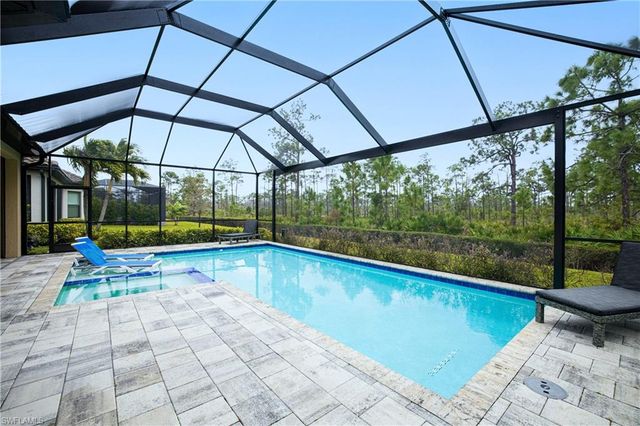 19717 Estero Pointe LN, Fort Myers, FL 33908