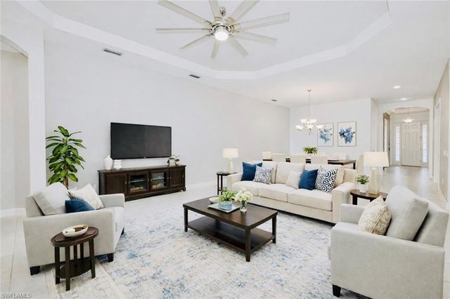 19717 Estero Pointe LN, Fort Myers, FL 33908