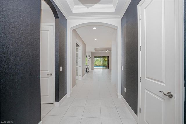 19717 Estero Pointe LN, Fort Myers, FL 33908