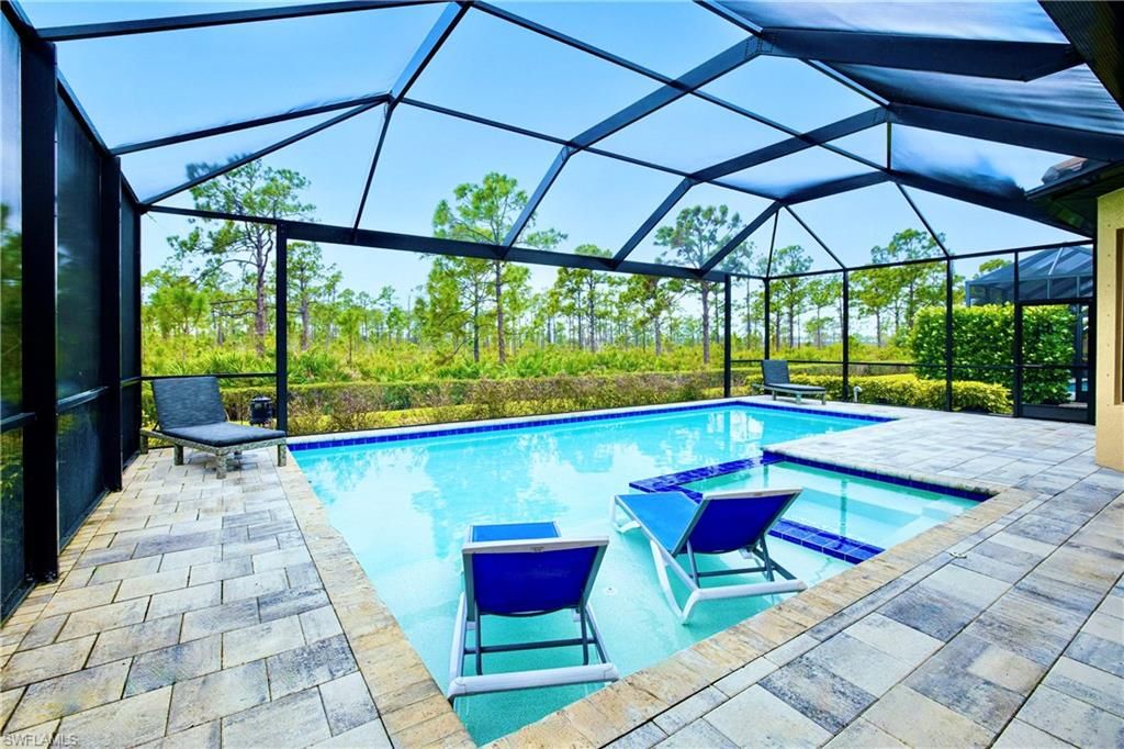 19717 Estero Pointe LN, Fort Myers, FL 33908