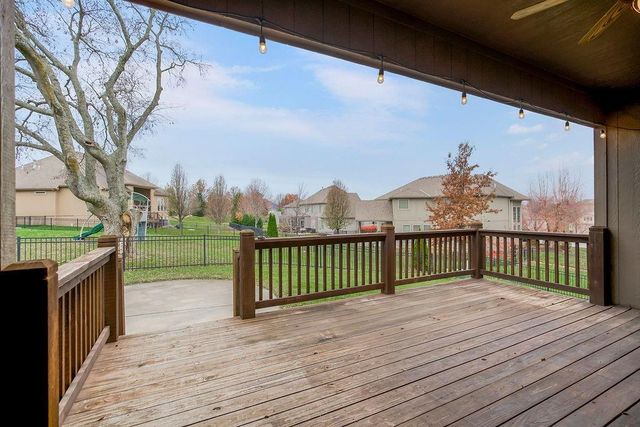 4552 NE PARK RIDGE Avenue, Lee's Summit, MO 64064