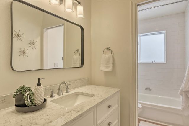 4420 E 51st Ln, Spokane, WA 99223