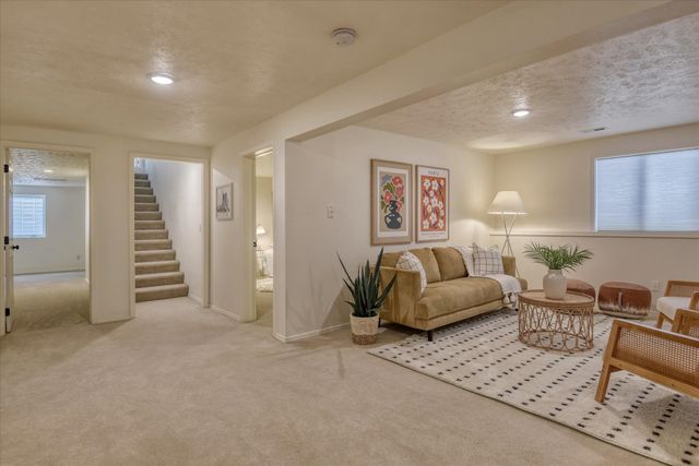 4420 E 51st Ln, Spokane, WA 99223