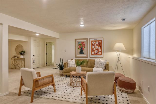 4420 E 51st Ln, Spokane, WA 99223