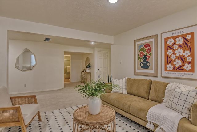 4420 E 51st Ln, Spokane, WA 99223