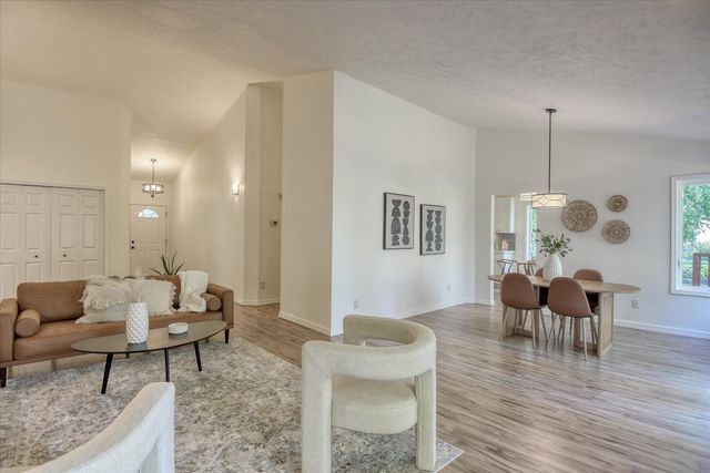 4420 E 51st Ln, Spokane, WA 99223