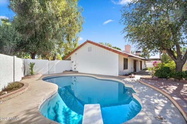 1756 W ECHO Lane, Phoenix, AZ 85021