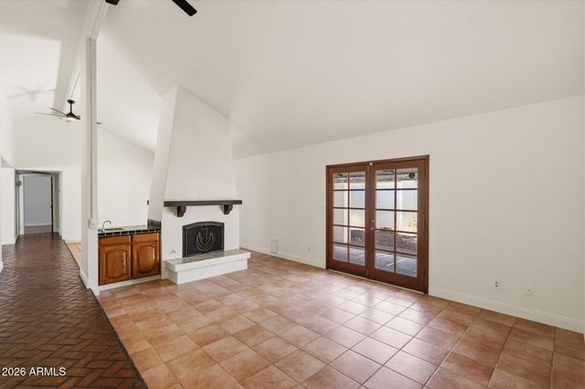1756 W ECHO Lane, Phoenix, AZ 85021