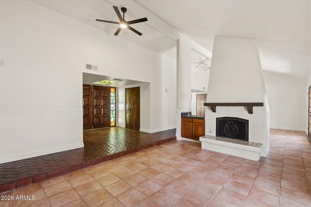 1756 W ECHO Lane, Phoenix, AZ 85021