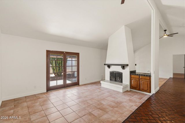 1756 W ECHO Lane, Phoenix, AZ 85021