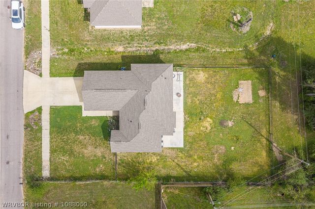 806 N 9th Street, Van Buren, AR 72956