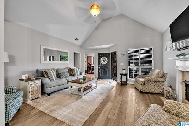 3097 SUMMIT DRIVE, Fultondale, AL 35068