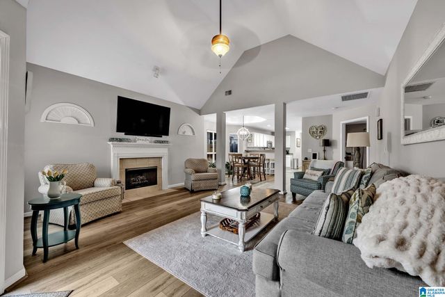 3097 SUMMIT DRIVE, Fultondale, AL 35068