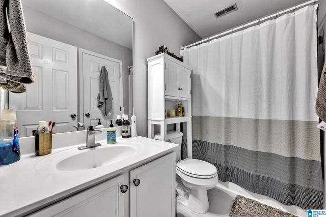 3097 SUMMIT DRIVE, Fultondale, AL 35068