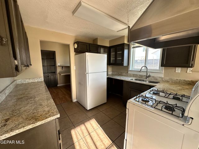 7224 Dale Road, El Paso, TX 79915