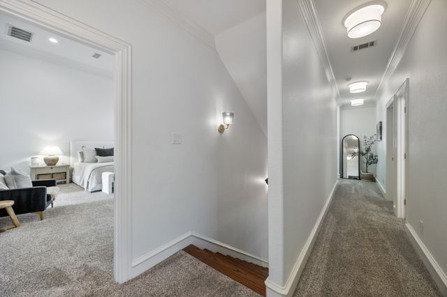 2623 N Garrett Avenue, Dallas, TX 75206