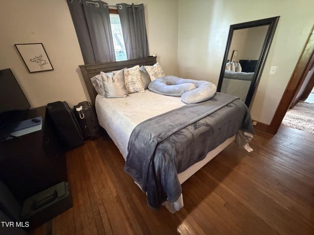 723 Northeast Park Avenue, Norton, VA 24273