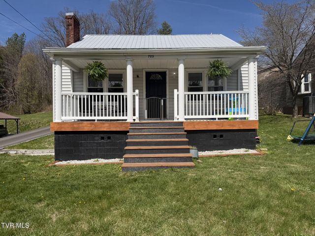 723 Northeast Park Avenue, Norton, VA 24273