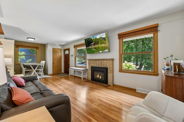 1414 Lancaster Avenue, Saint Louis Park, MN 55426