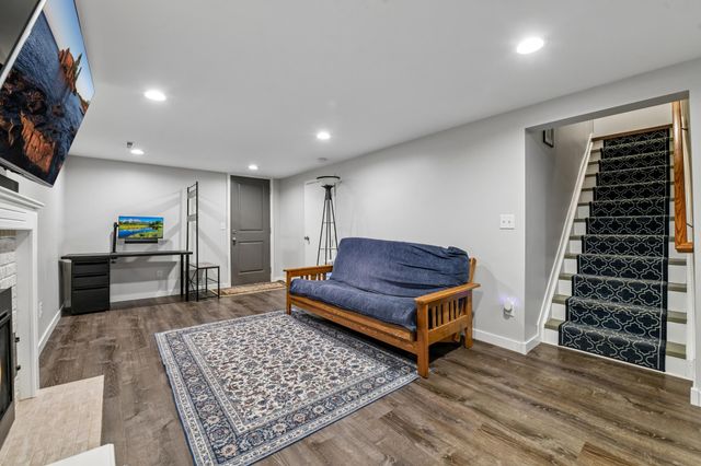 1414 Lancaster Avenue, Saint Louis Park, MN 55426