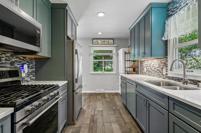 1414 Lancaster Avenue, Saint Louis Park, MN 55426