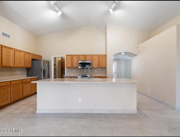 12906 N 57TH Avenue, Glendale, AZ 85304