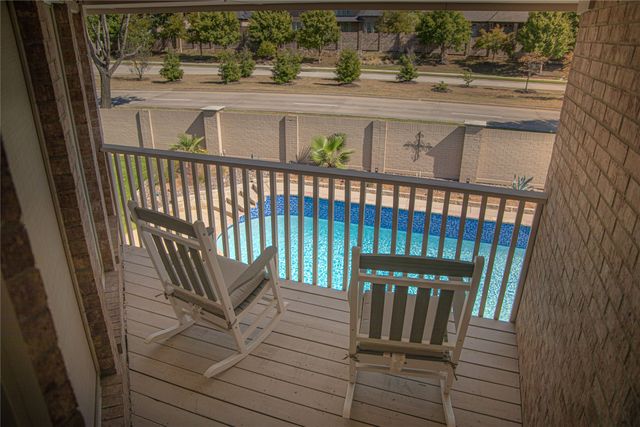 1804 Briaroaks Drive, Flower Mound, TX 75028