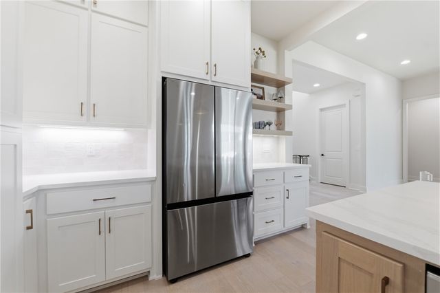 8001 W Ardmore Street, Rogers, AR 72758