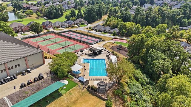 8001 W Ardmore Street, Rogers, AR 72758